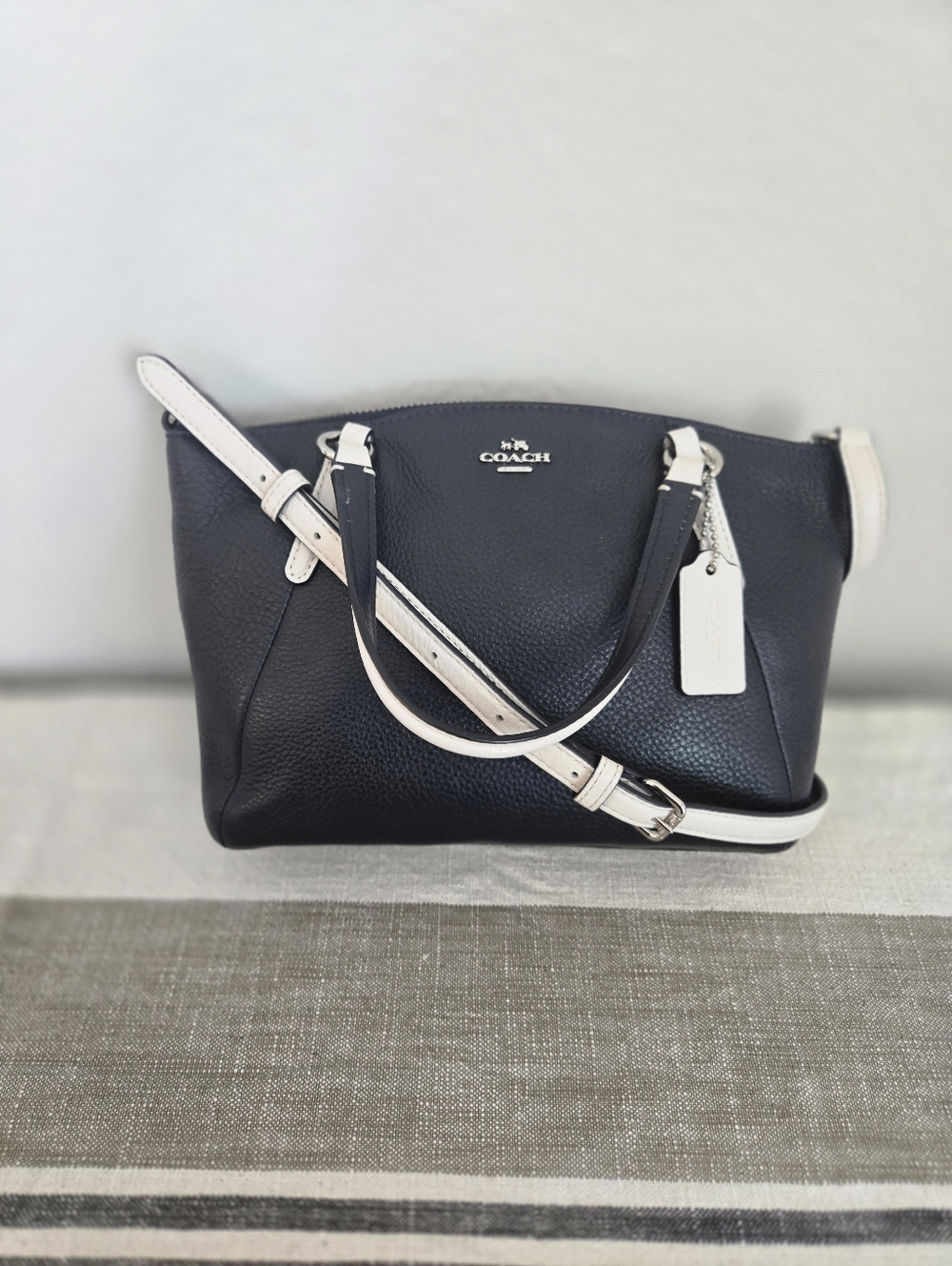 Coach Mini Kelsey Satchel in Navy Pebbled Leather F59853 - Picture 4 of 16